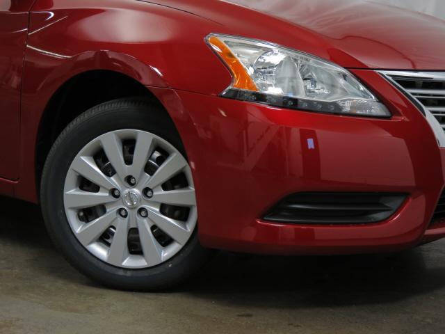 2013 Nissan Sentra Quad-short-slt-diesel-4wd-cd Player