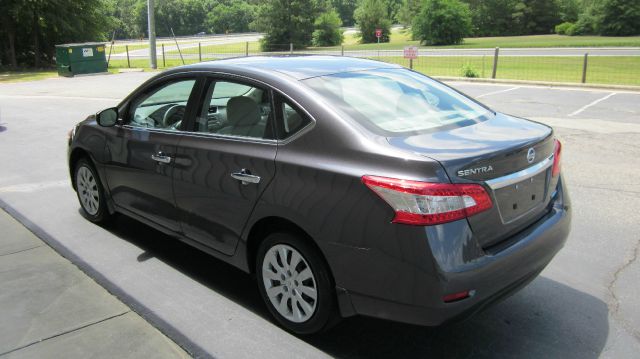 2013 Nissan Sentra 4.6L Eddie Bauer