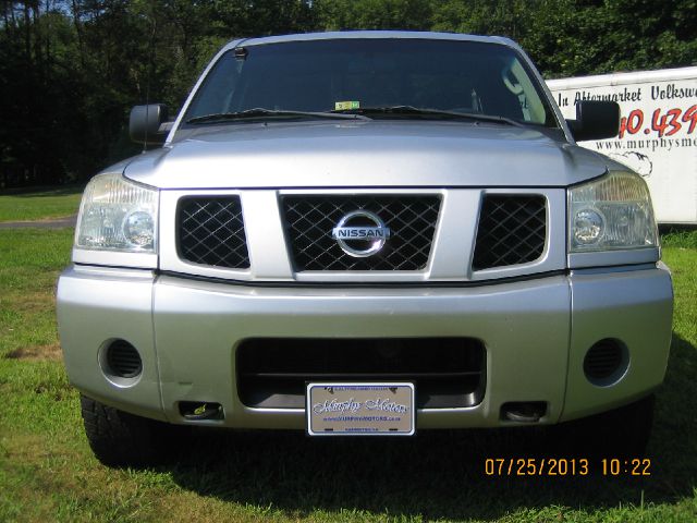 2004 Nissan Titan 2WD Double CAB V6 AUTO LS