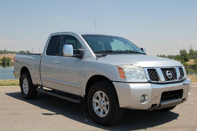 2004 Nissan Titan 4dr Eddie Bauer SUV