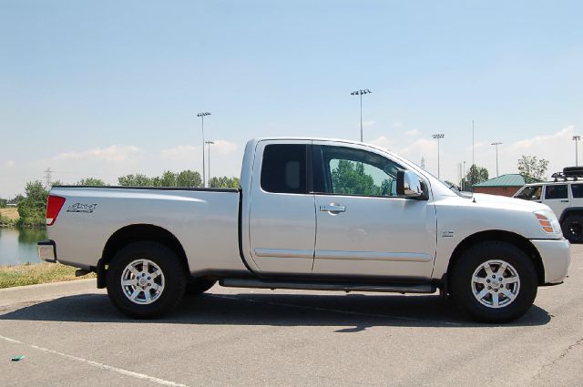 2004 Nissan Titan 4dr Eddie Bauer SUV