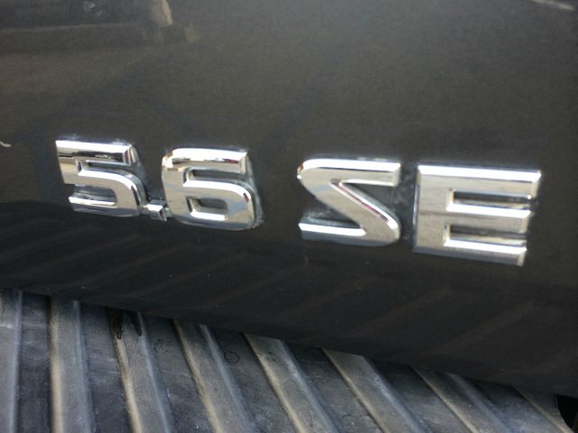 2004 Nissan Titan SL K-15