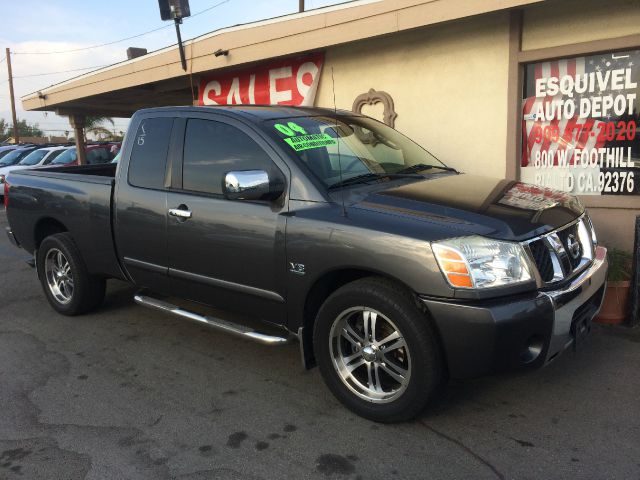 2004 Nissan Titan SL K-15