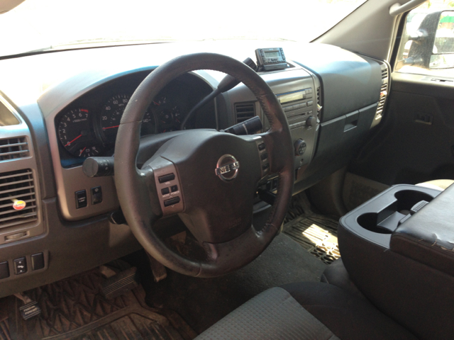 2004 Nissan Titan Unknown