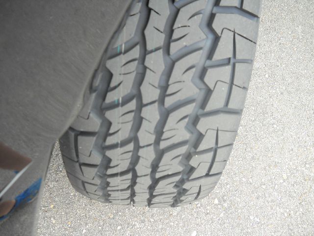 2004 Nissan Titan SLT EXT CAB 4X2