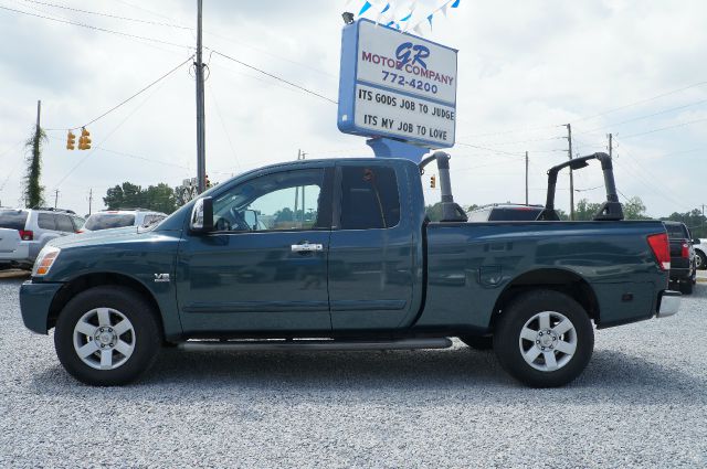 2004 Nissan Titan 4dr Eddie Bauer SUV