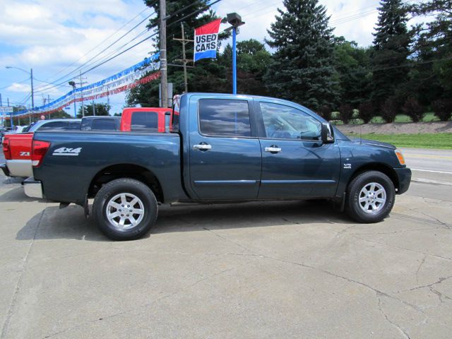 2004 Nissan Titan SLT EXT CAB 4X2