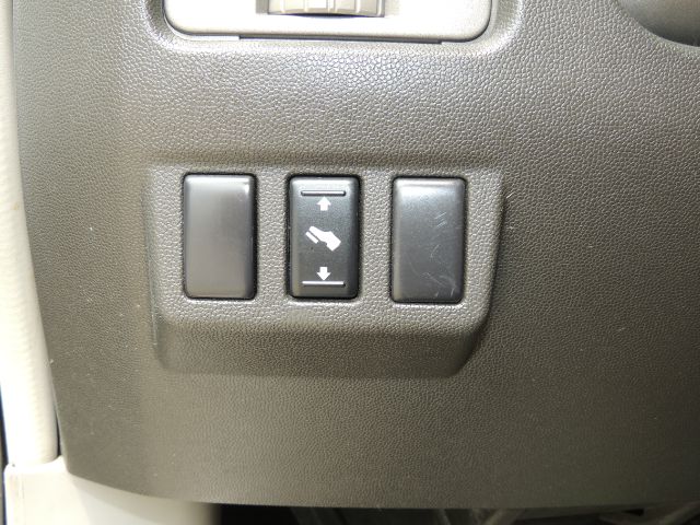 2004 Nissan Titan SL K-15