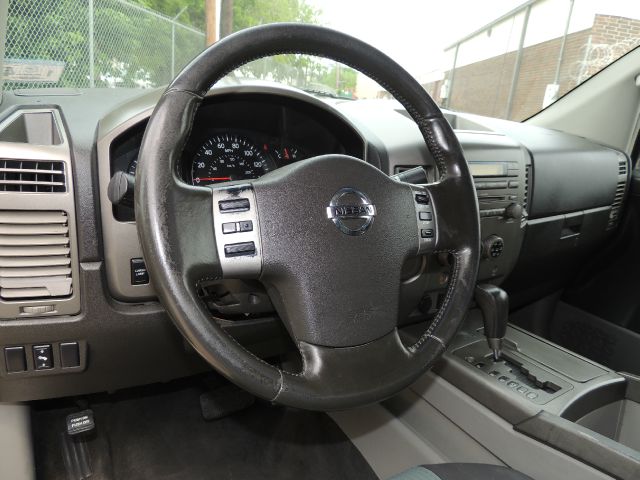 2004 Nissan Titan SL K-15