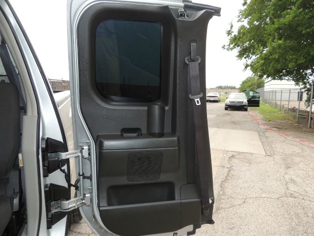 2004 Nissan Titan SL K-15