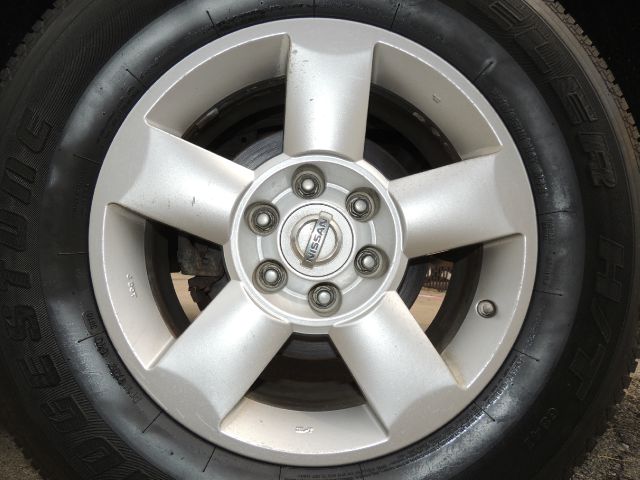 2004 Nissan Titan SL K-15