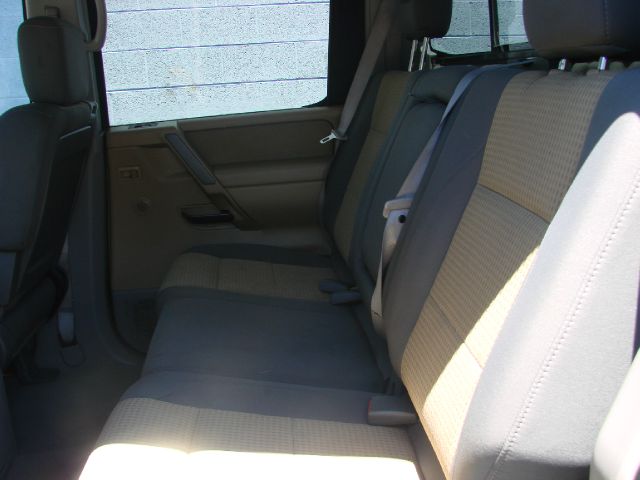 2004 Nissan Titan SLT EXT CAB 4X2