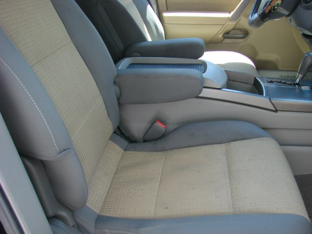 2004 Nissan Titan SLT EXT CAB 4X2