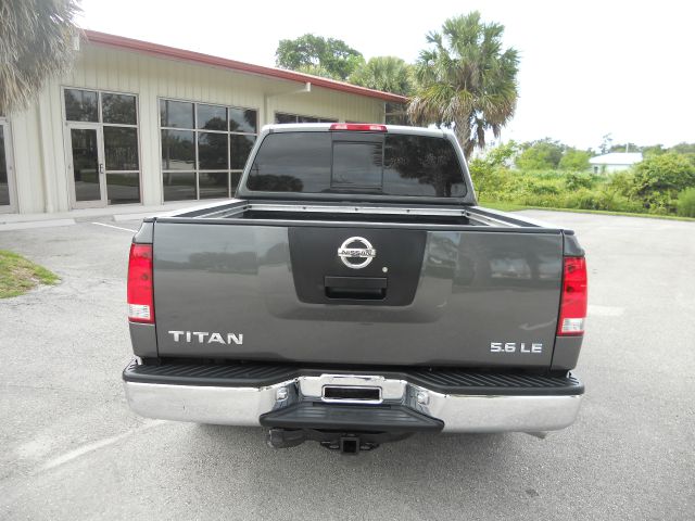 2004 Nissan Titan 4X4 Le3rd Rowone Owner