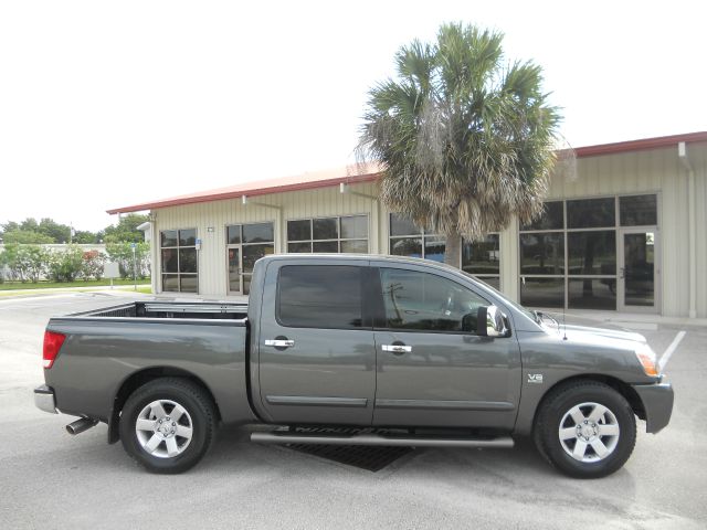 2004 Nissan Titan 4X4 Le3rd Rowone Owner