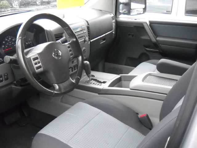 2004 Nissan Titan SLT EXT CAB 4X2