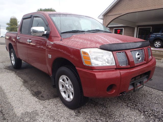 2004 Nissan Titan GLS Touring A/T