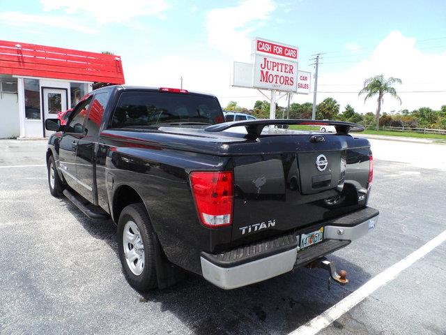 2005 Nissan Titan SL K-15