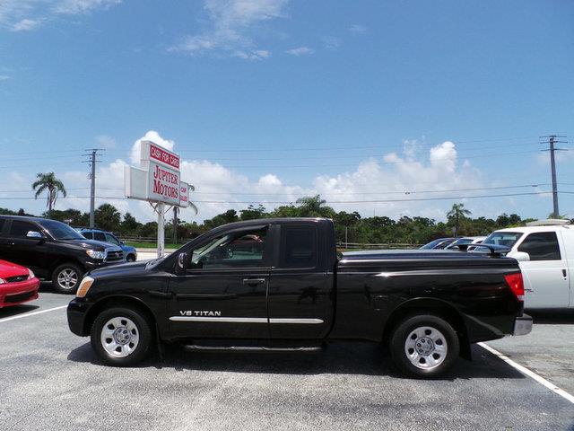 2005 Nissan Titan SL K-15