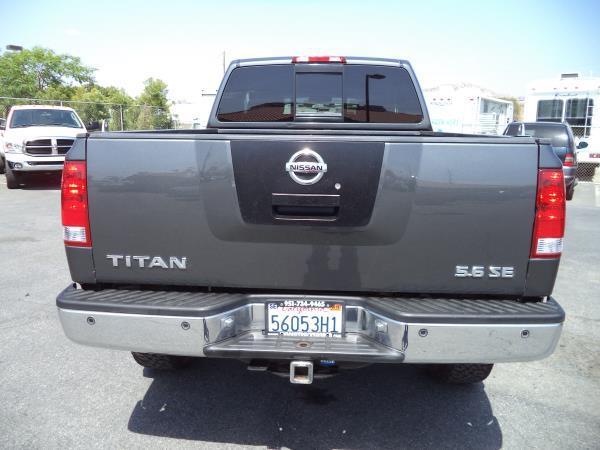2005 Nissan Titan Unknown