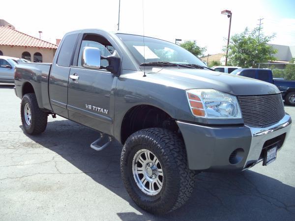 2005 Nissan Titan Unknown