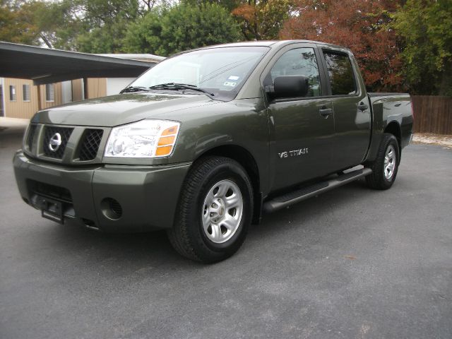 2005 Nissan Titan SLE Z71 Crew Cab Short Bed 4X4