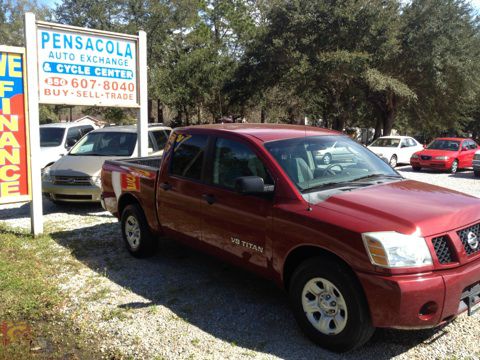 2005 Nissan Titan SE 2WD