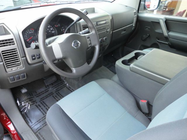 2005 Nissan Titan 2dr Cpe GLS TDI Auto Hatchback