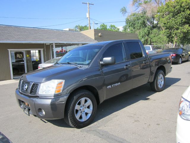 2005 Nissan Titan 4X4 Le3rd Rowone Owner