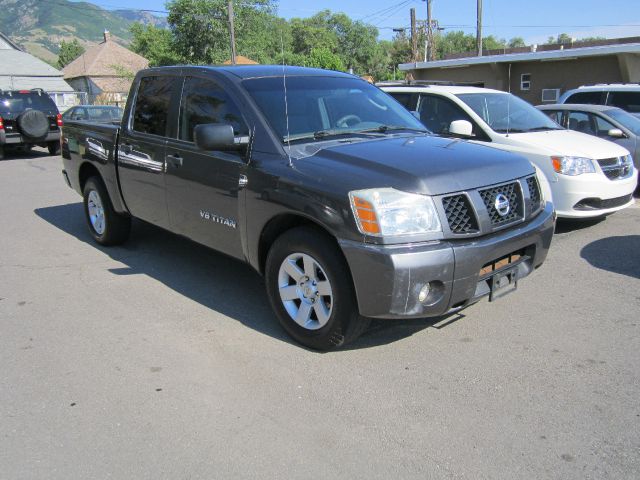 2005 Nissan Titan 4X4 Le3rd Rowone Owner