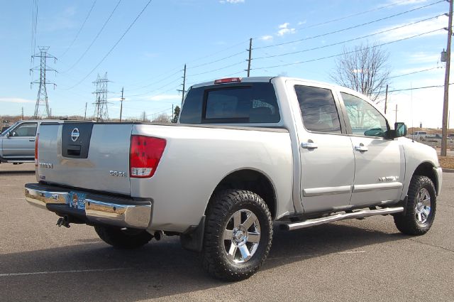2005 Nissan Titan SLT EXT CAB 4X2