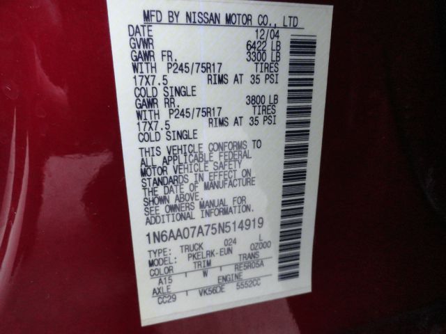 2005 Nissan Titan 4X4 Le3rd Rowone Owner