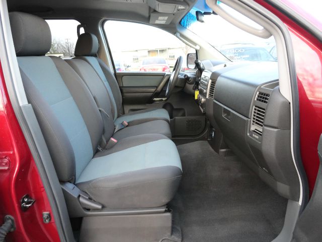 2005 Nissan Titan 4X4 Le3rd Rowone Owner