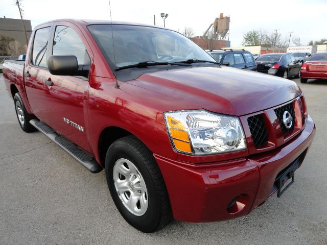 2005 Nissan Titan 4X4 Le3rd Rowone Owner