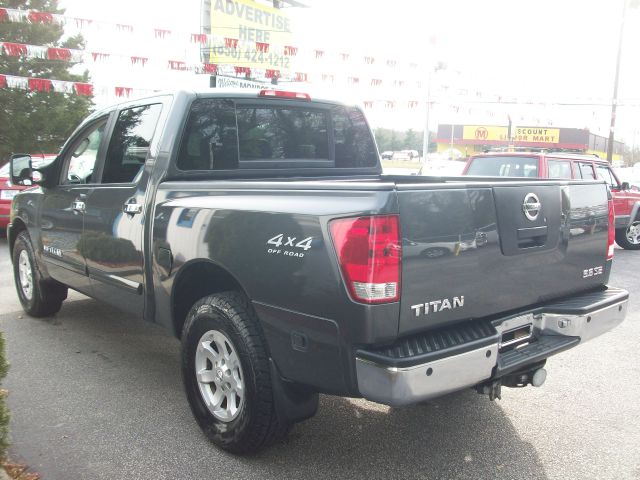 2005 Nissan Titan SLT EXT CAB 4X2