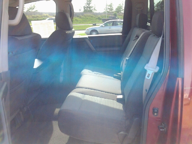 2005 Nissan Titan SLE Z71 Crew Cab Short Bed 4X4