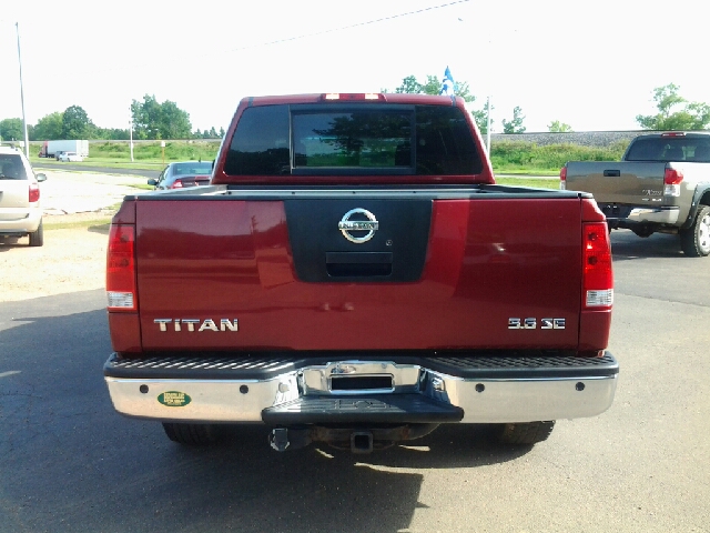 2005 Nissan Titan SLE Z71 Crew Cab Short Bed 4X4