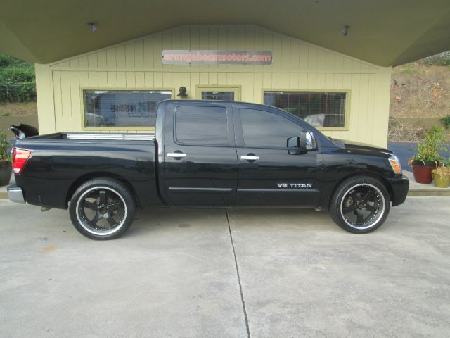 2005 Nissan Titan 4X4 Le3rd Rowone Owner