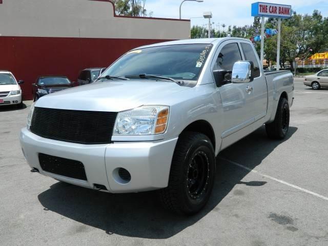 2005 Nissan Titan 3.0is -AWD