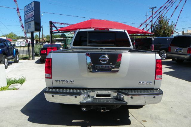 2005 Nissan Titan SLE Z71 Crew Cab Short Bed 4X4