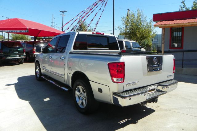2005 Nissan Titan SLE Z71 Crew Cab Short Bed 4X4