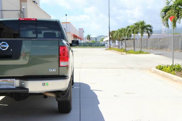 2005 Nissan Titan SE 2WD