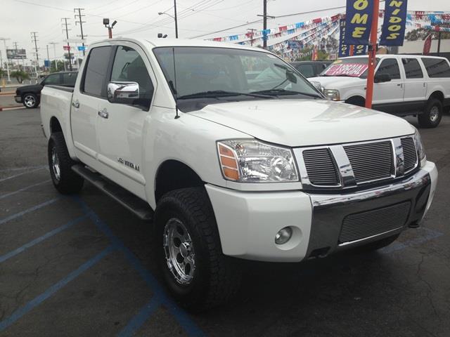 2005 Nissan Titan Unknown