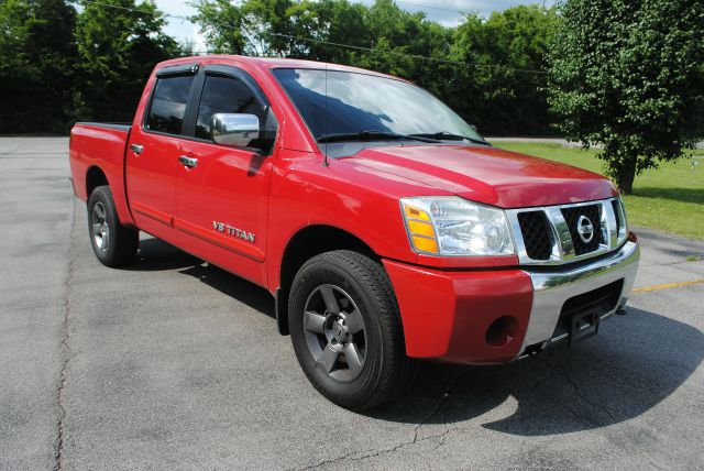 2005 Nissan Titan SLT EXT CAB 4X2