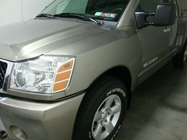 2006 Nissan Titan SE 2WD