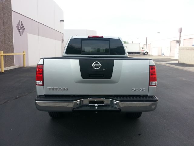 2006 Nissan Titan SLE Z71 Crew Cab Short Bed 4X4