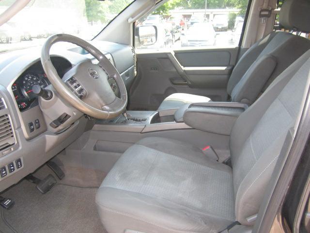 2006 Nissan Titan Unknown