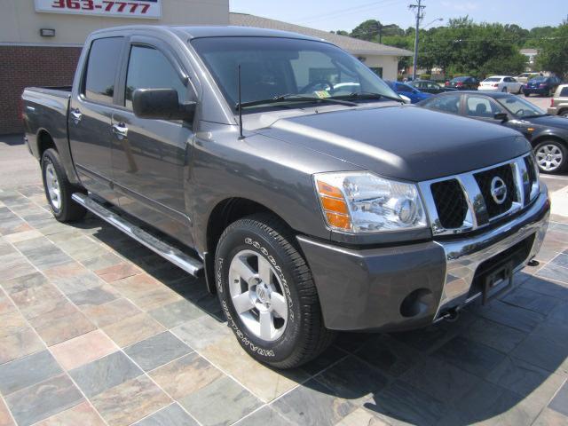2006 Nissan Titan Unknown