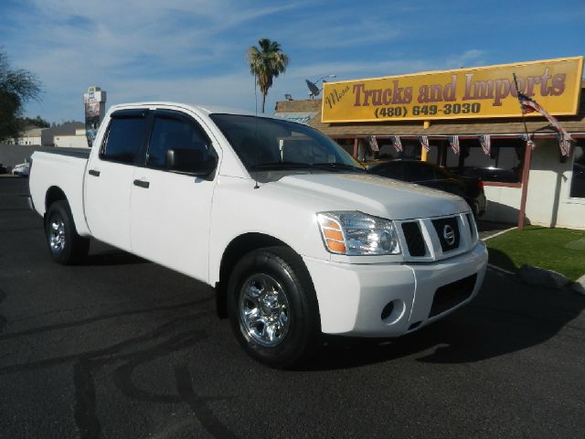 2006 Nissan Titan 4X4 Le3rd Rowone Owner