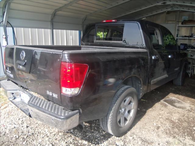 2006 Nissan Titan Lx-4wd